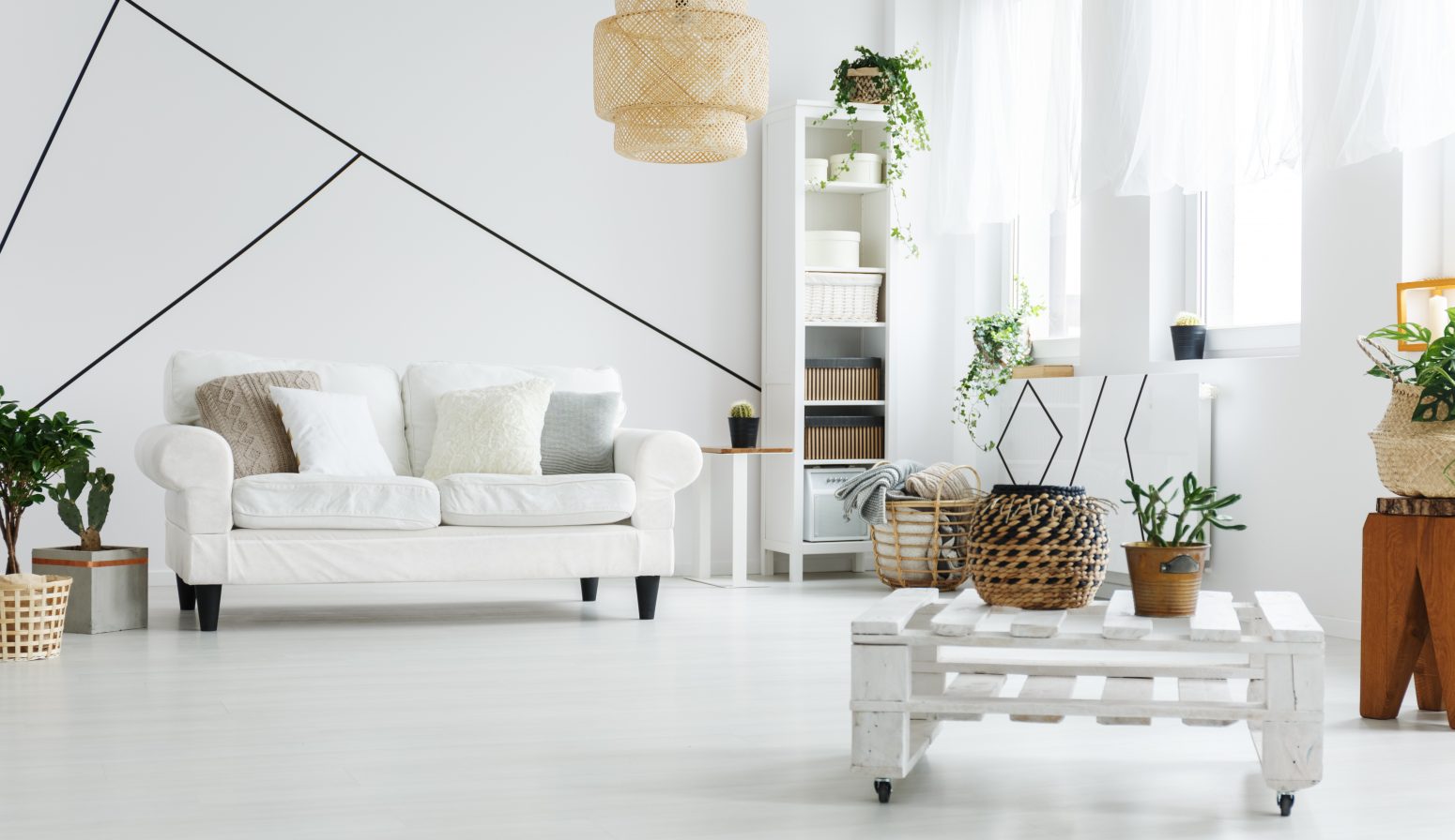 4 Factors That Affect Your Window and Door Replacement